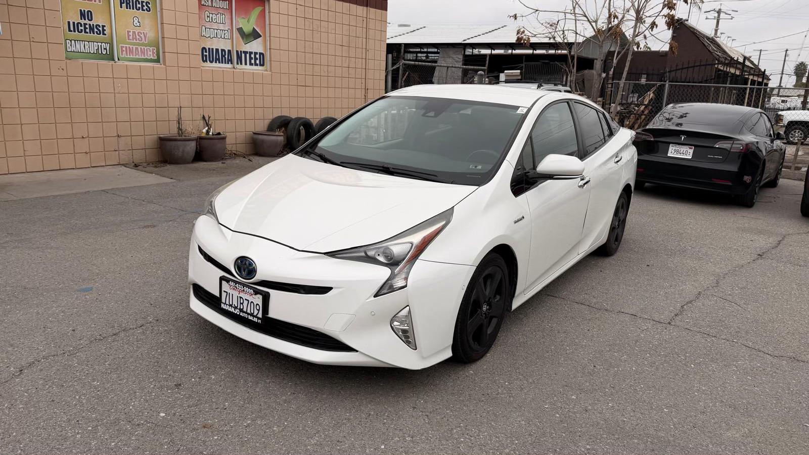 Toyota Prius 2016 in 