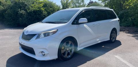 Toyota Sienna 2012