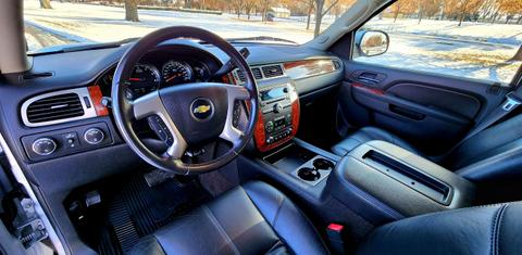 Chevrolet Suburban 2014