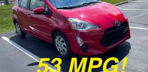 Toyota Prius c 2015