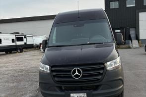 Mercedes-Benz Sprinter Cargo car