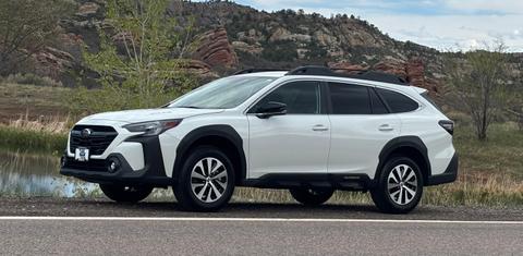 Subaru Outback 2025