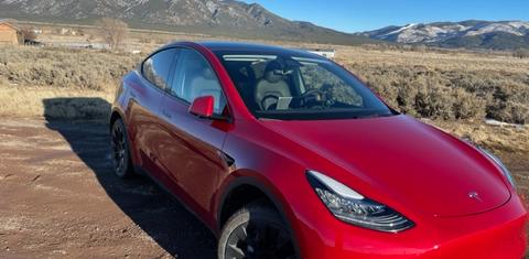 Tesla Model Y 2023