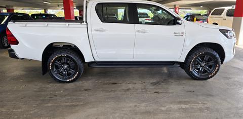 Toyota HILUX 2023