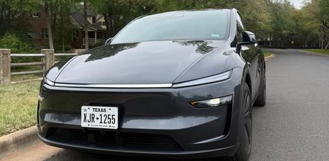 Tesla Model Y 2026
