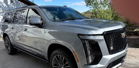 Cadillac Escalade ESV 2025