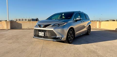 Toyota Sienna 2025