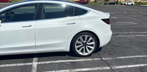 Tesla Model 3 2018