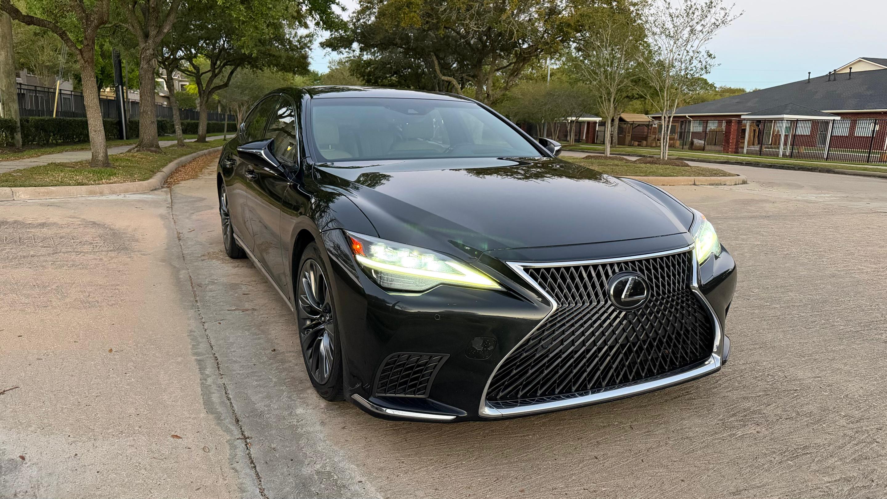Lexus LS 2021 in 