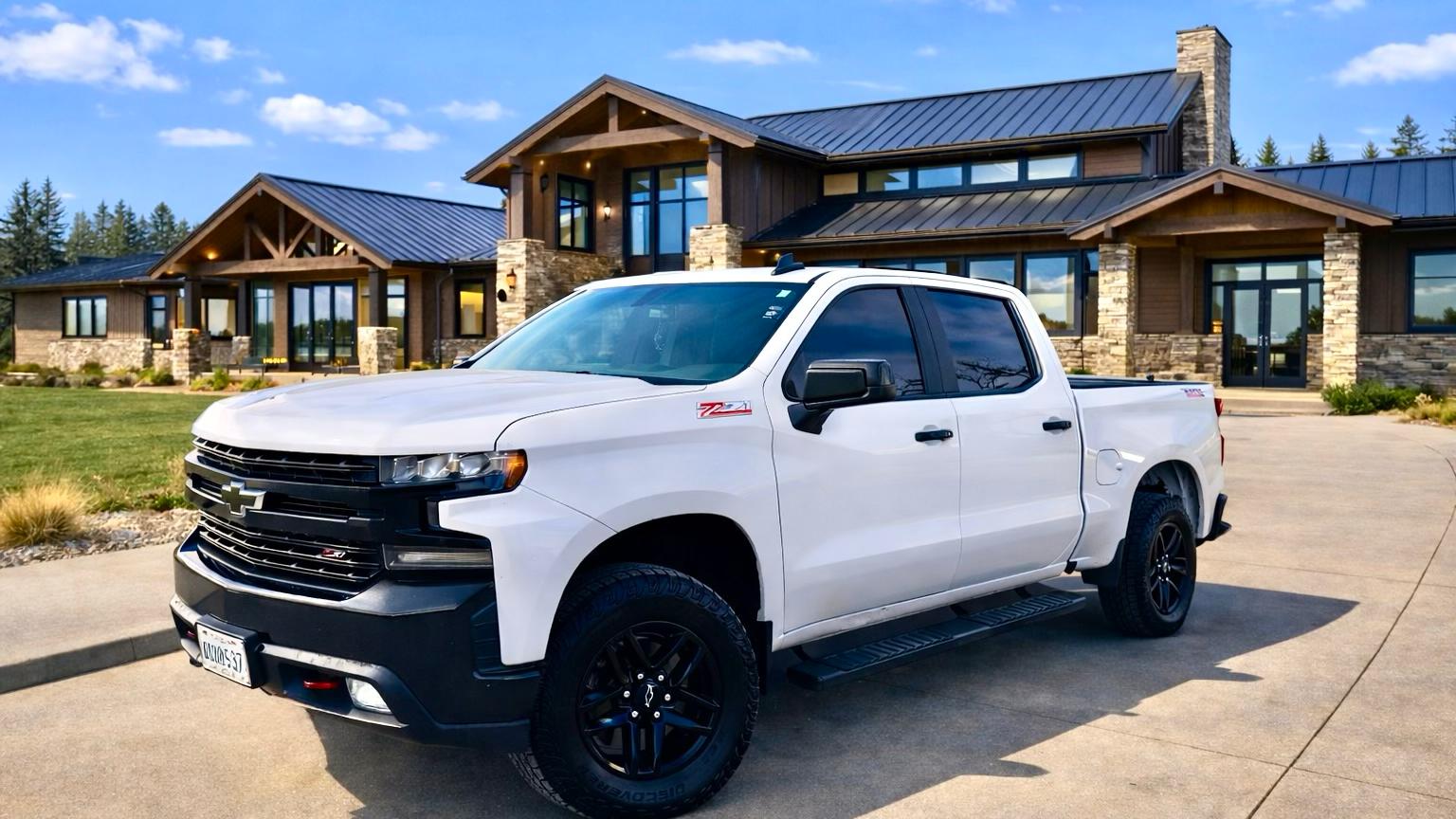 Chevrolet Silverado 1500 2021 in Moline, IL