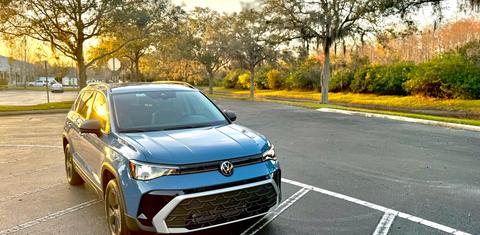 Volkswagen Taos 2025