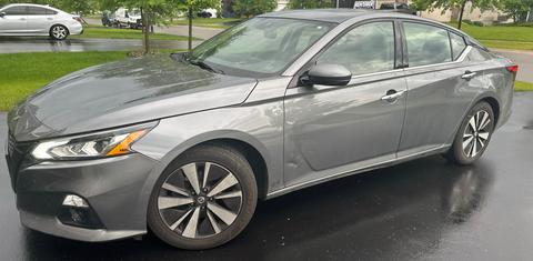 Nissan Altima 2020