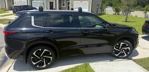 Mitsubishi Outlander 2024