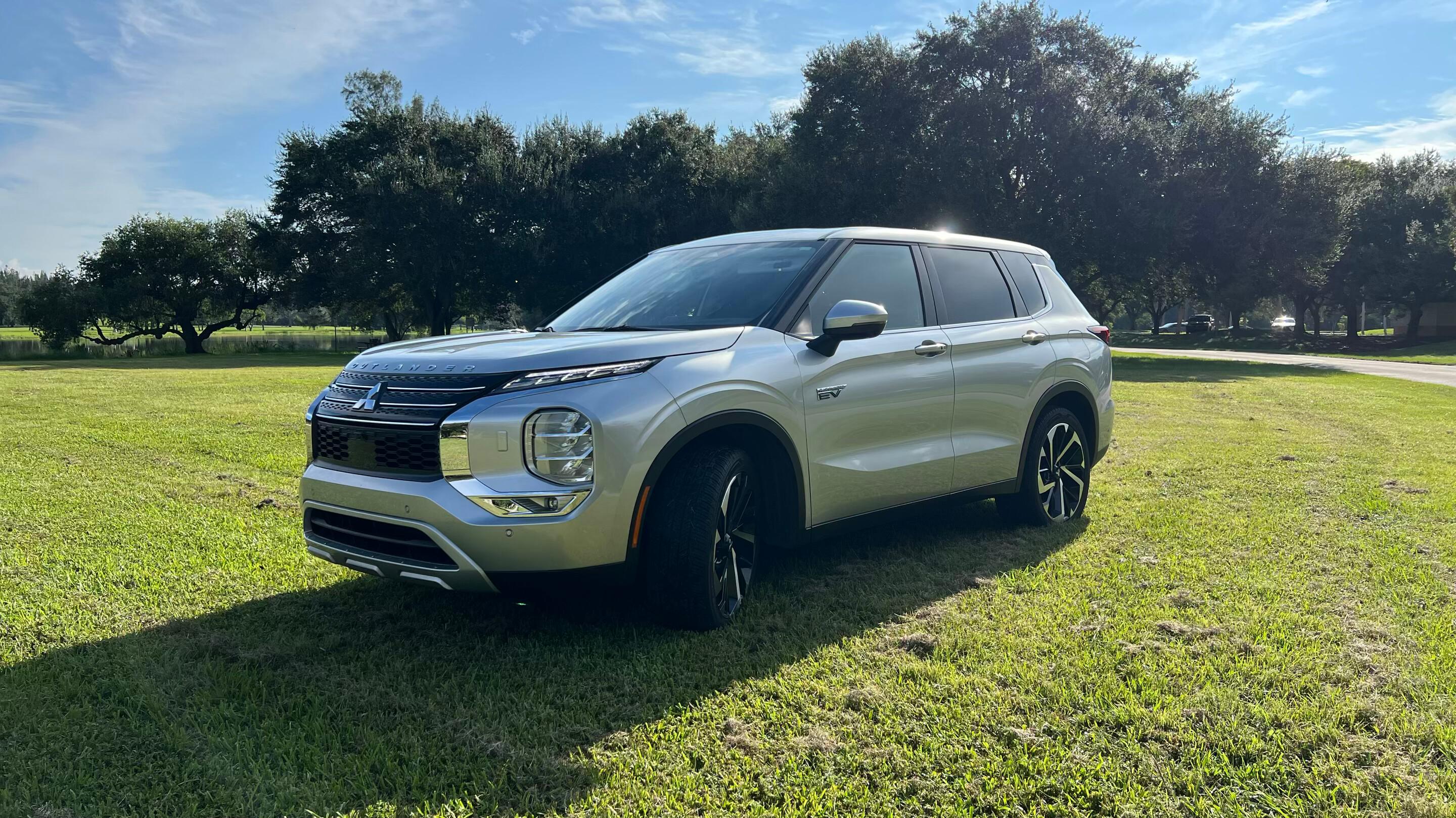Mitsubishi Outlander PHEV 2023 in Weston, FL