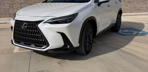 Lexus NX 2025