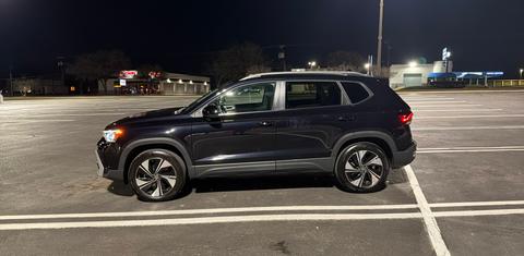 Volkswagen Taos 2025