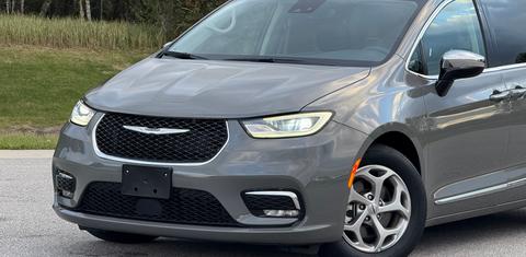 Chrysler Pacifica 2023