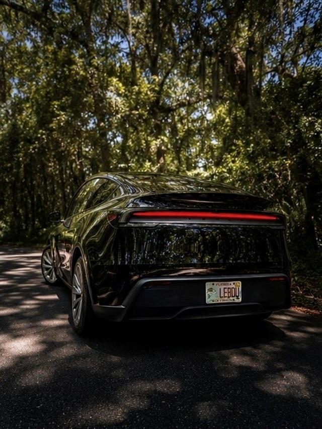 Tesla Model Y 2026 in Jacksonville, FL