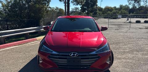 Hyundai Elantra 2020