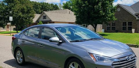 Hyundai Elantra 2019