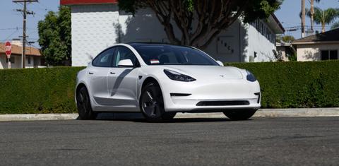 Tesla Model 3 2023