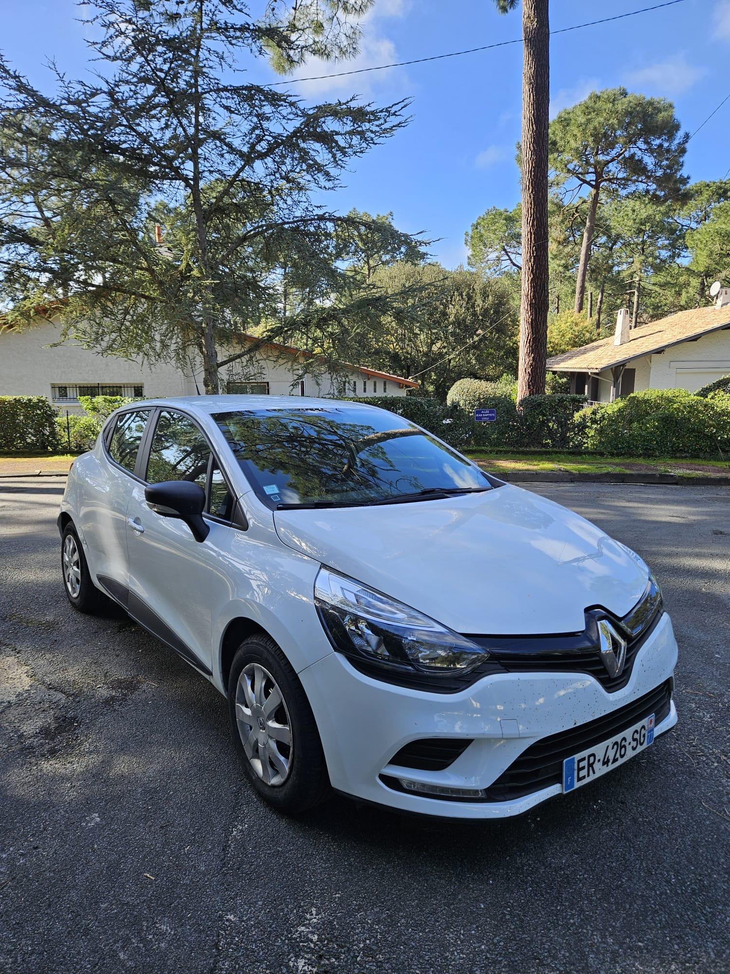 Renault CLIO IV 2017 à Arcachon