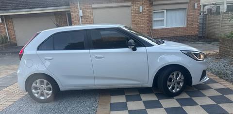MG MG3 AUTO 2023