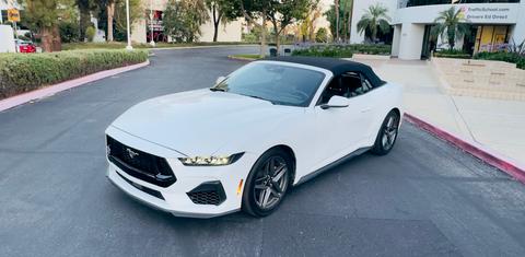 Ford Mustang 2025