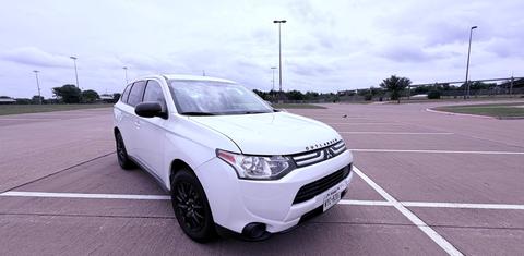 Mitsubishi Outlander 2014