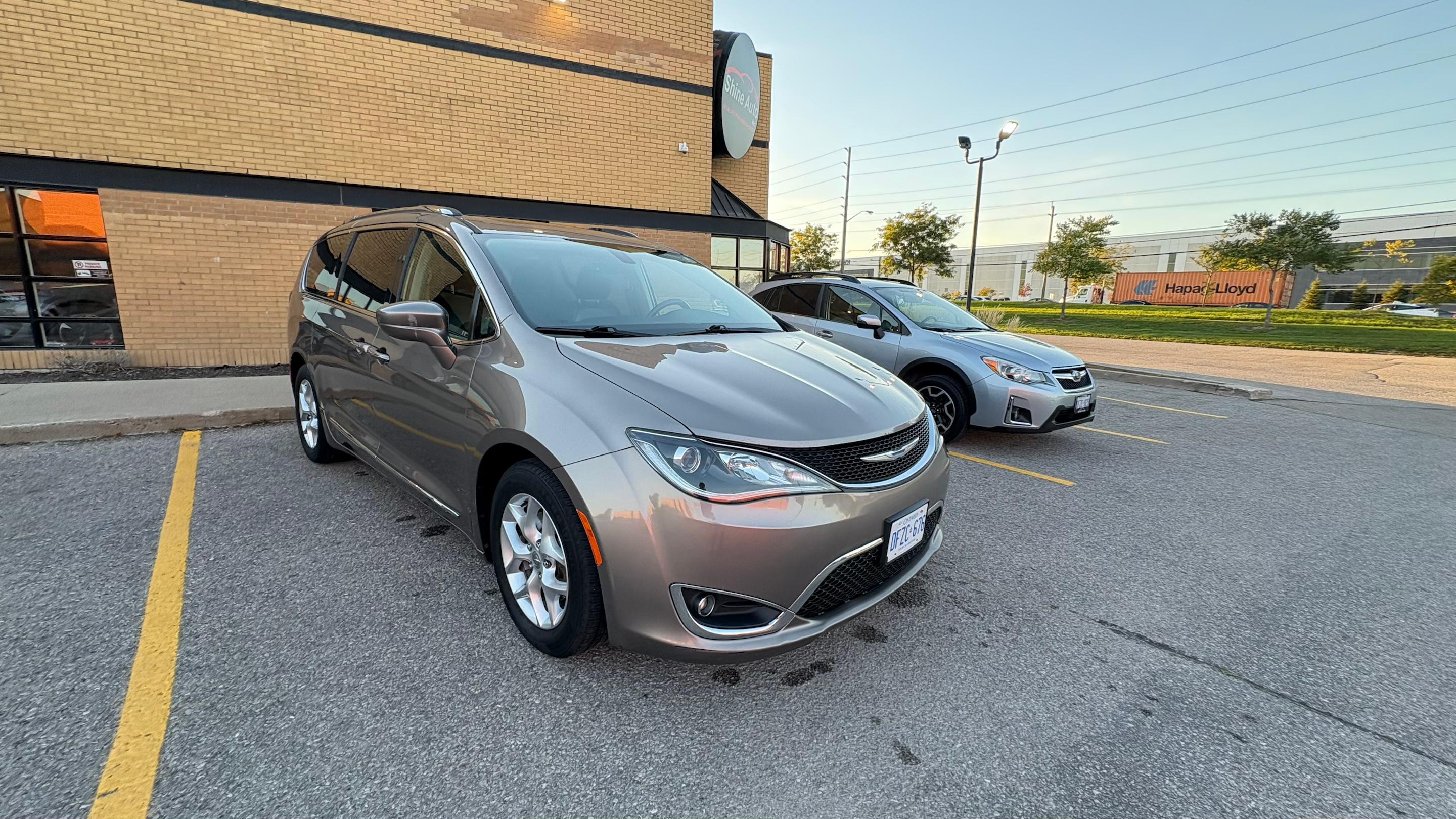 Chrysler Pacifica 2018 in Kitchener, ON