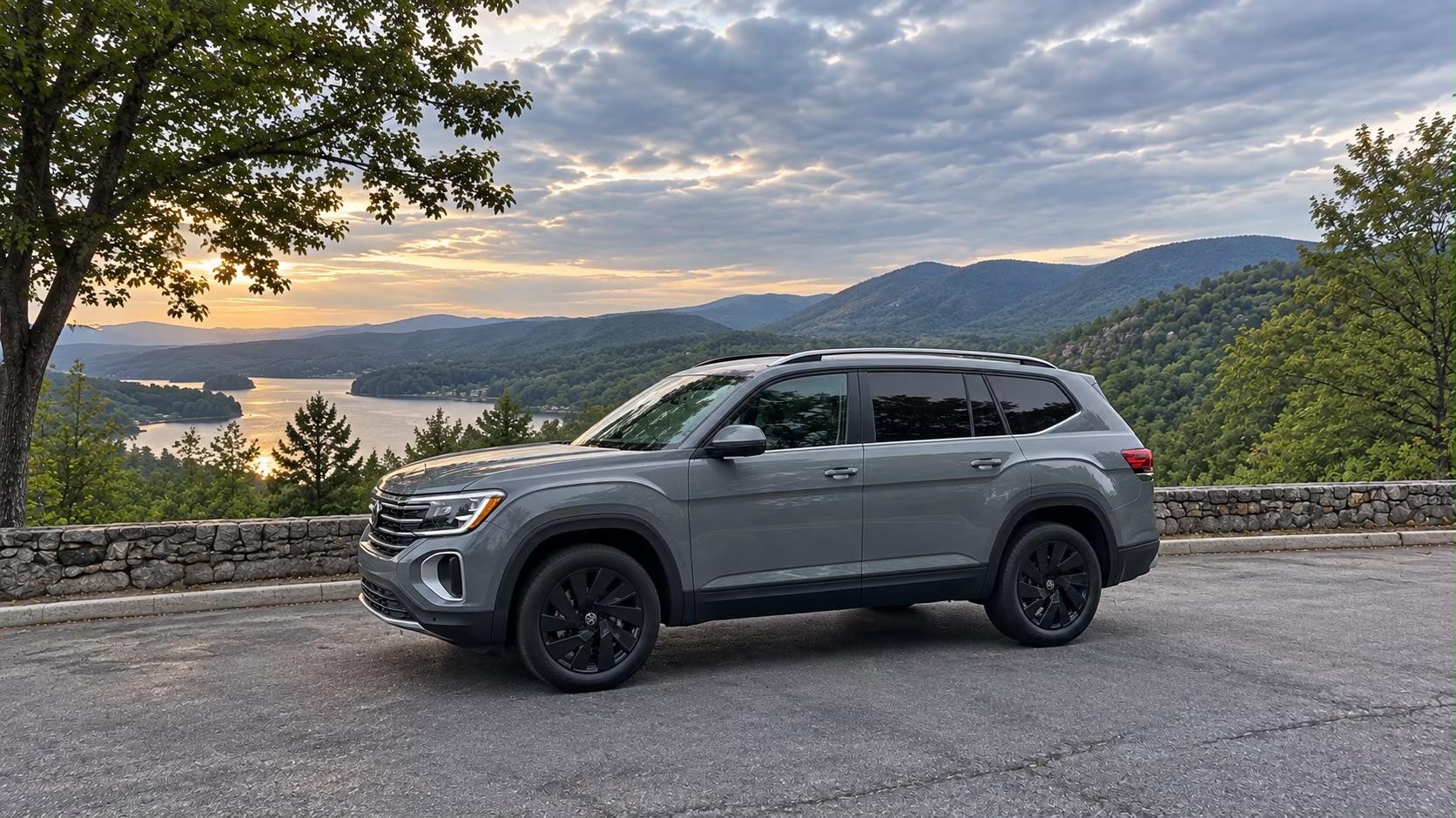 Volkswagen Atlas 2025 in Charlotte, NC
