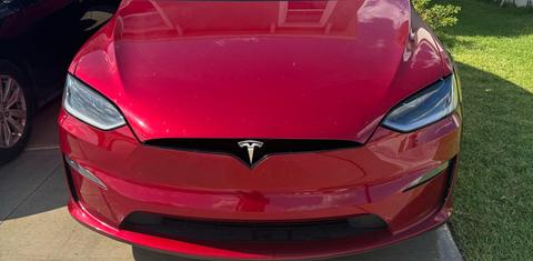 Tesla Model X 2023