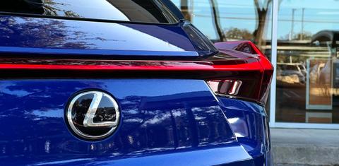 Lexus UX 2019