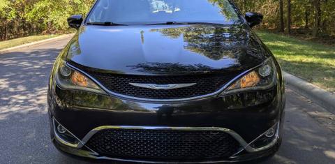 Chrysler Pacifica 2017