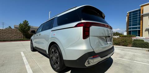 Kia Carnival 2025