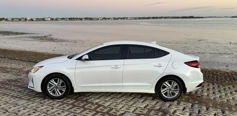 Hyundai Elantra 2020