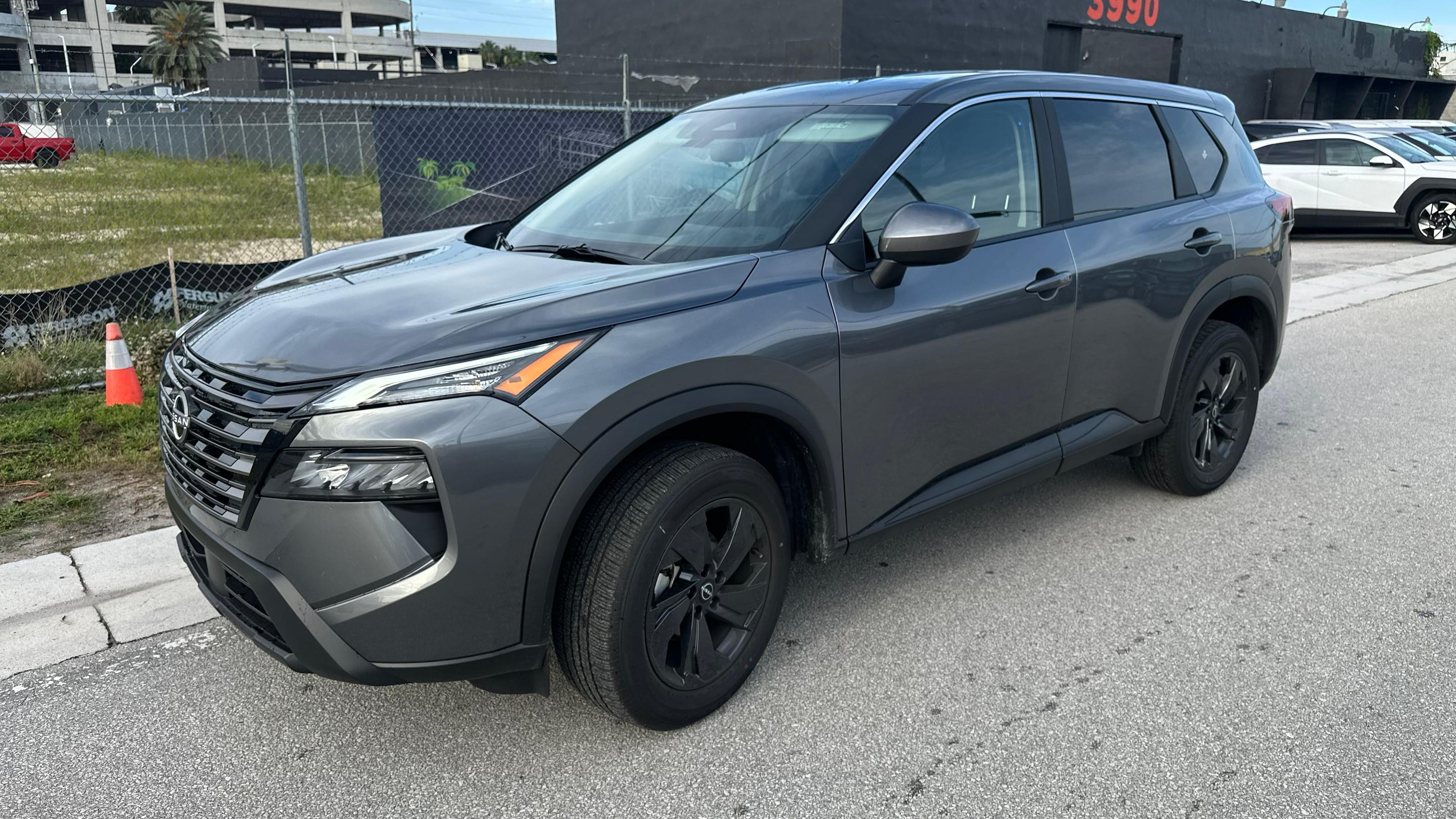 Nissan Rogue 2026 in Miami, FL