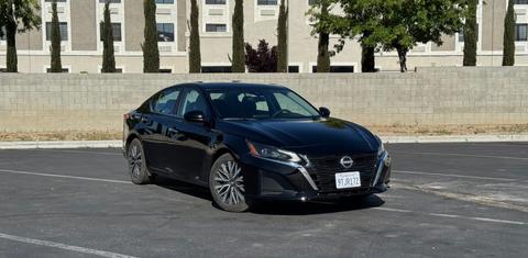Nissan Altima 2023