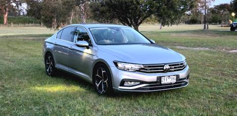 Volkswagen PASSAT 2022