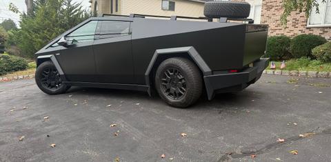 Tesla Cybertruck 2024