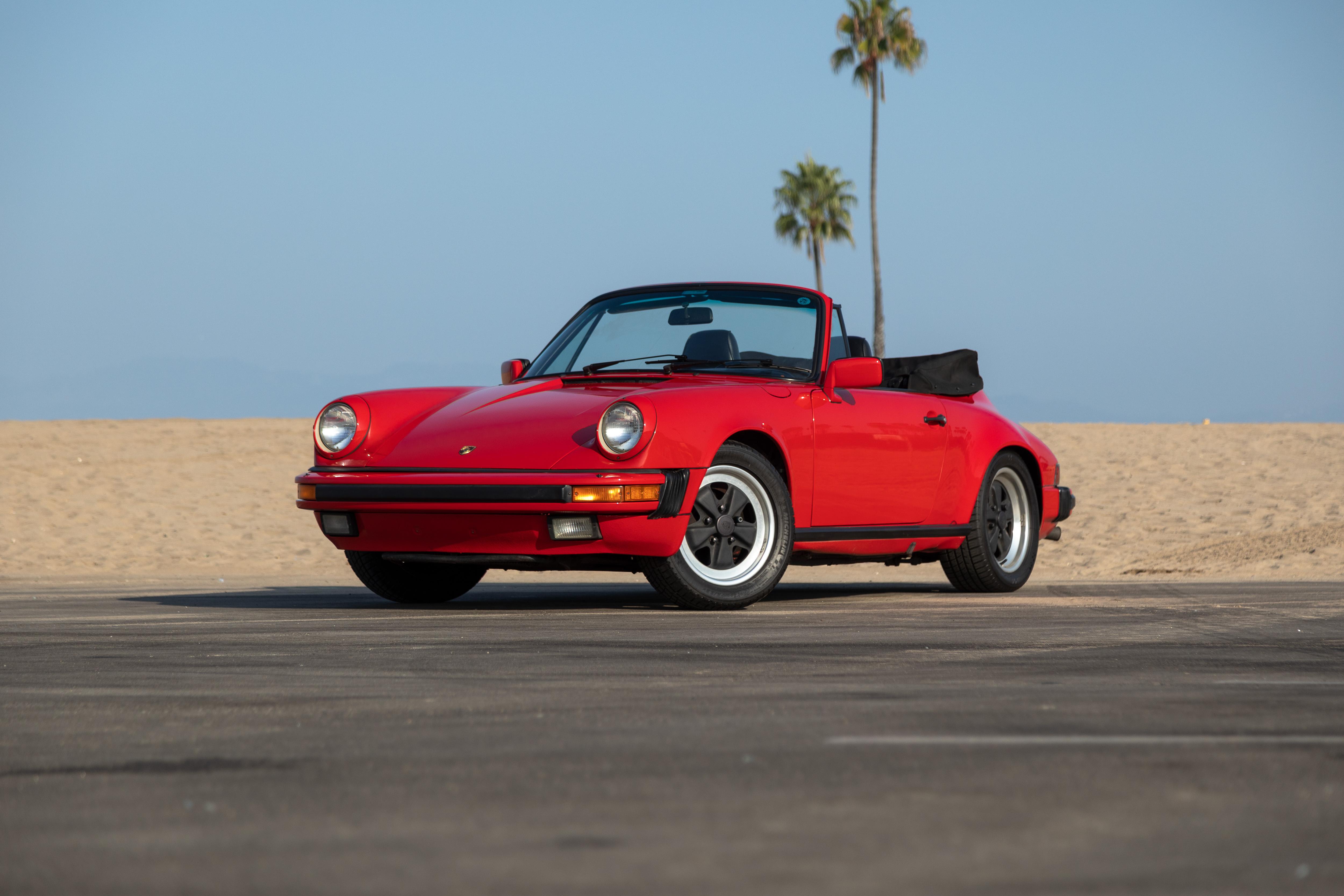 Porsche 911 1985 in Los Angeles, CA