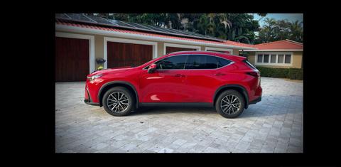 Lexus NX 2024