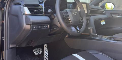 Toyota Camry Hybrid 2025