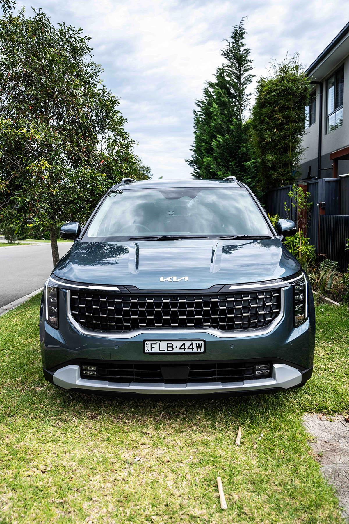 Kia CARNIVAL 2024 in Schofields