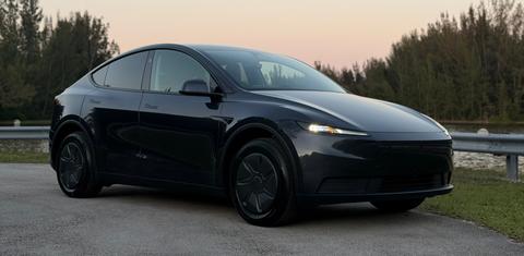 Tesla Model Y 2026
