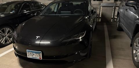 Tesla Model 3 2025