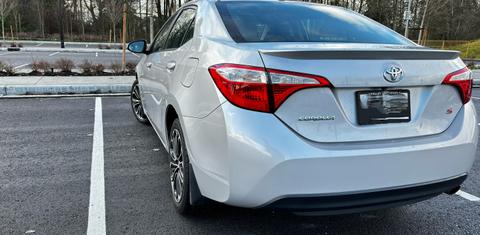Toyota Corolla 2015