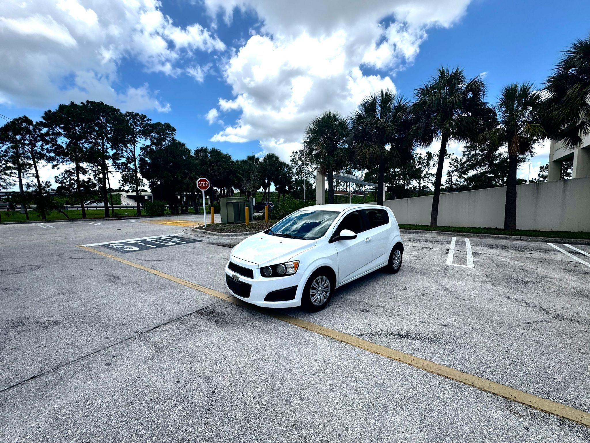 Chevrolet Sonic 2016 in 