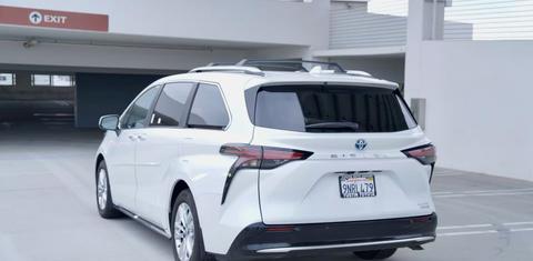 Toyota Sienna 2024