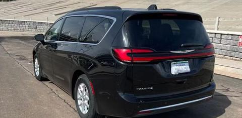 Chrysler Pacifica 2022
